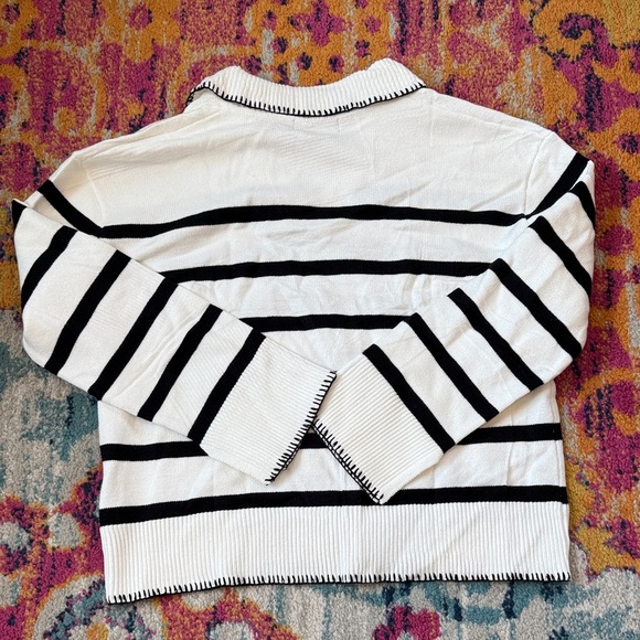 Black and White Striped V-Neck Sweater - Picture 3 of 6